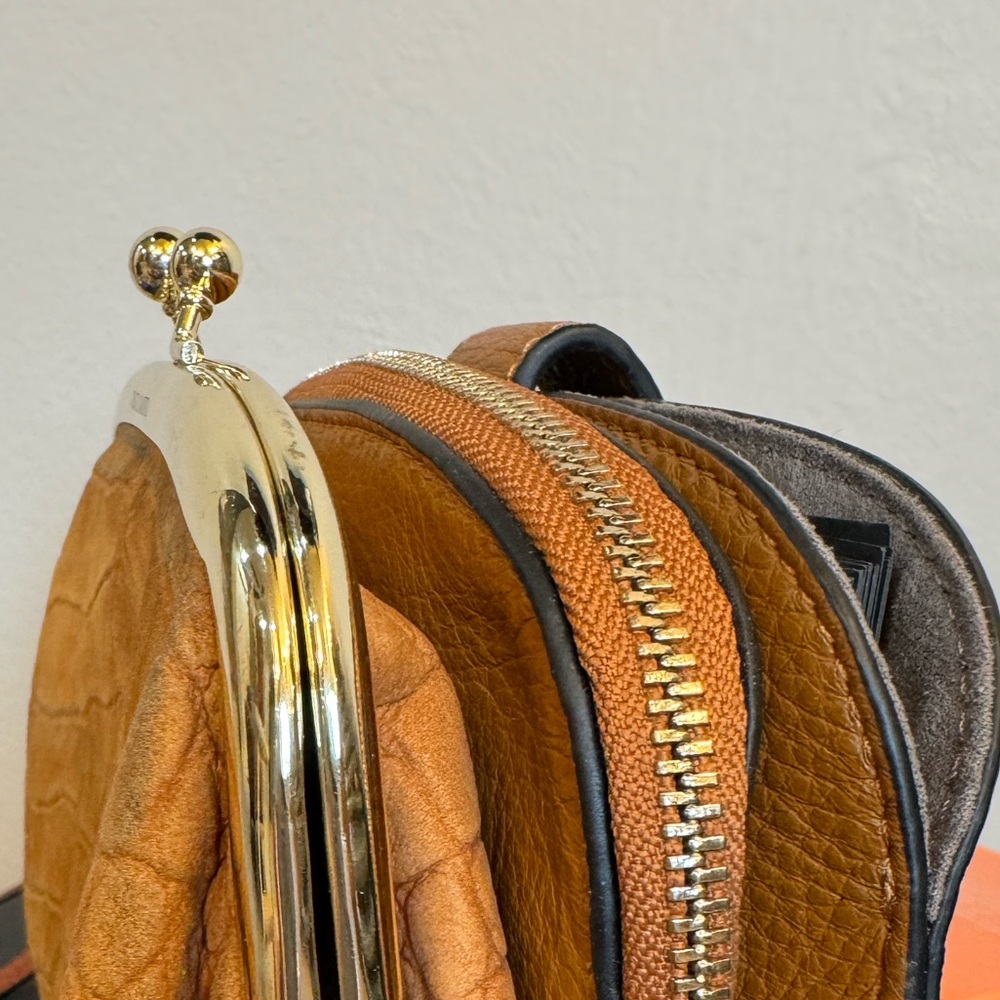 ❤️ Vince Camuto Leather Belt Bag